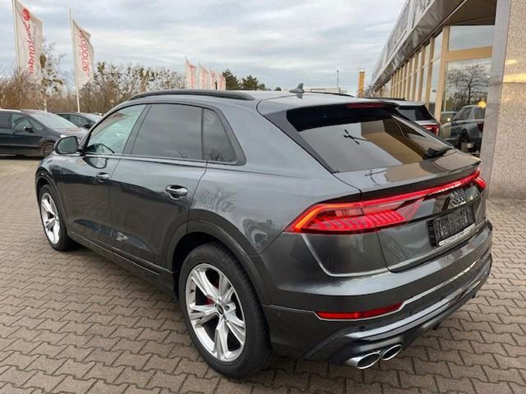 Audi SQ8