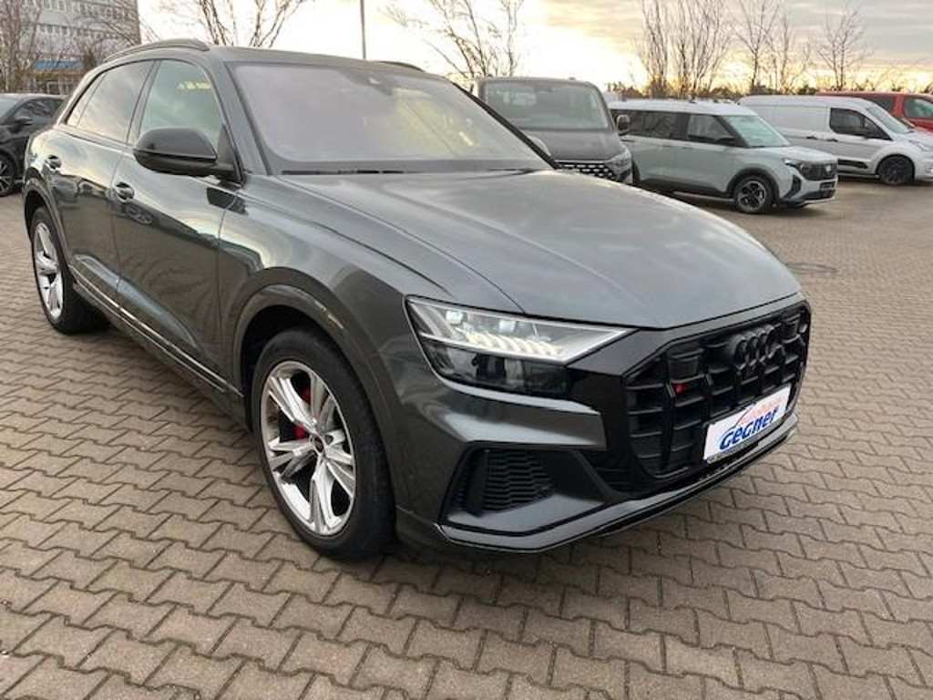 Audi SQ8