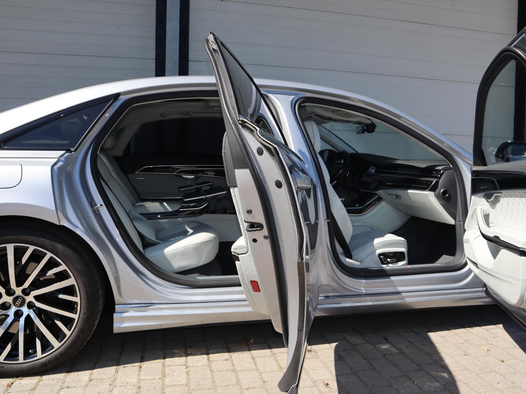 Audi A8 S-Line Hybride Lang