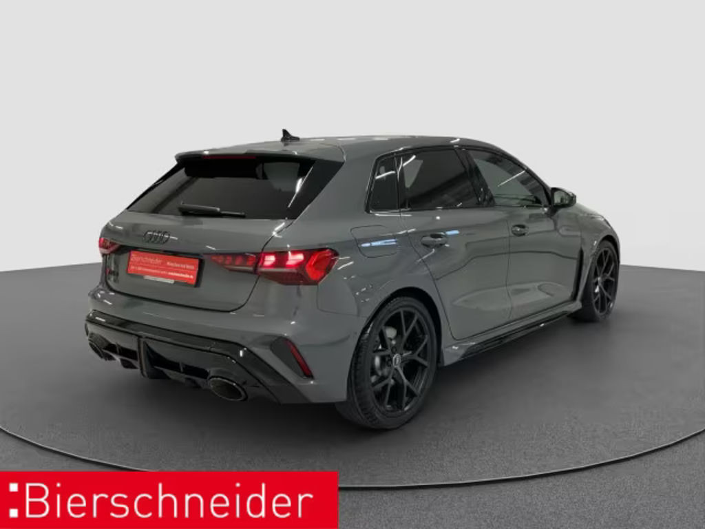 Audi RS3