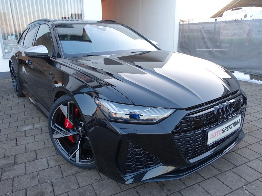 Audi RS6 Avant Quattro