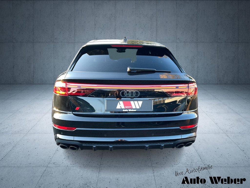 Audi SQ8