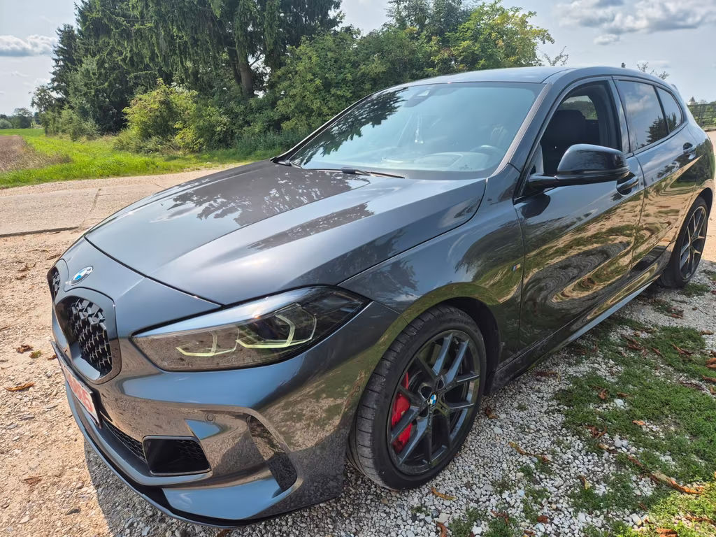 BMW 1 Serie 135 xDrive Sedan 135i
