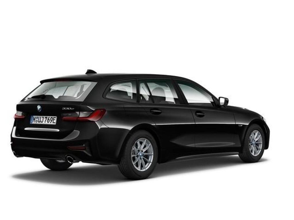 BMW 3 Serie 330 Sport Line Touring 330e