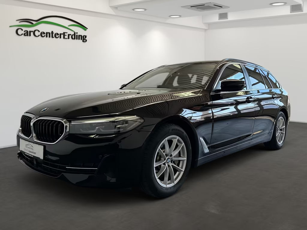 BMW 5 Serie 530 iTouring*LED*ACC*Navi*Kamera*DAB*LiveCockpit*