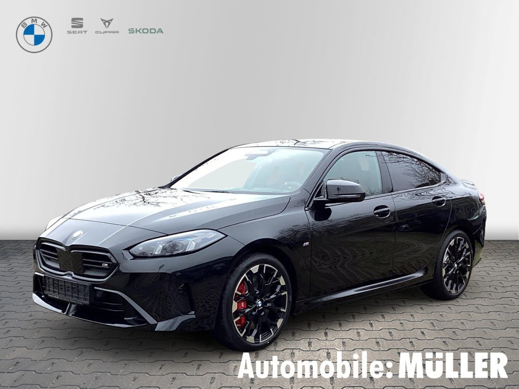 BMW M235 Gran Coupé Sedan