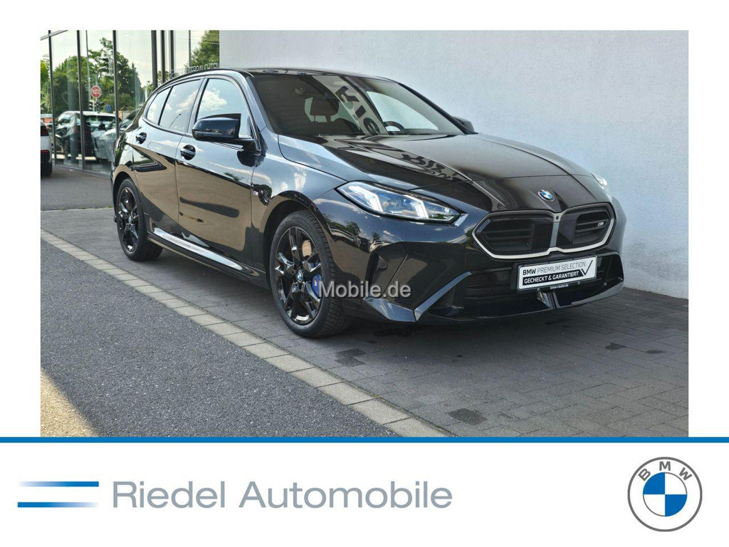 BMW 1 Serie 135 xDrive Sedan