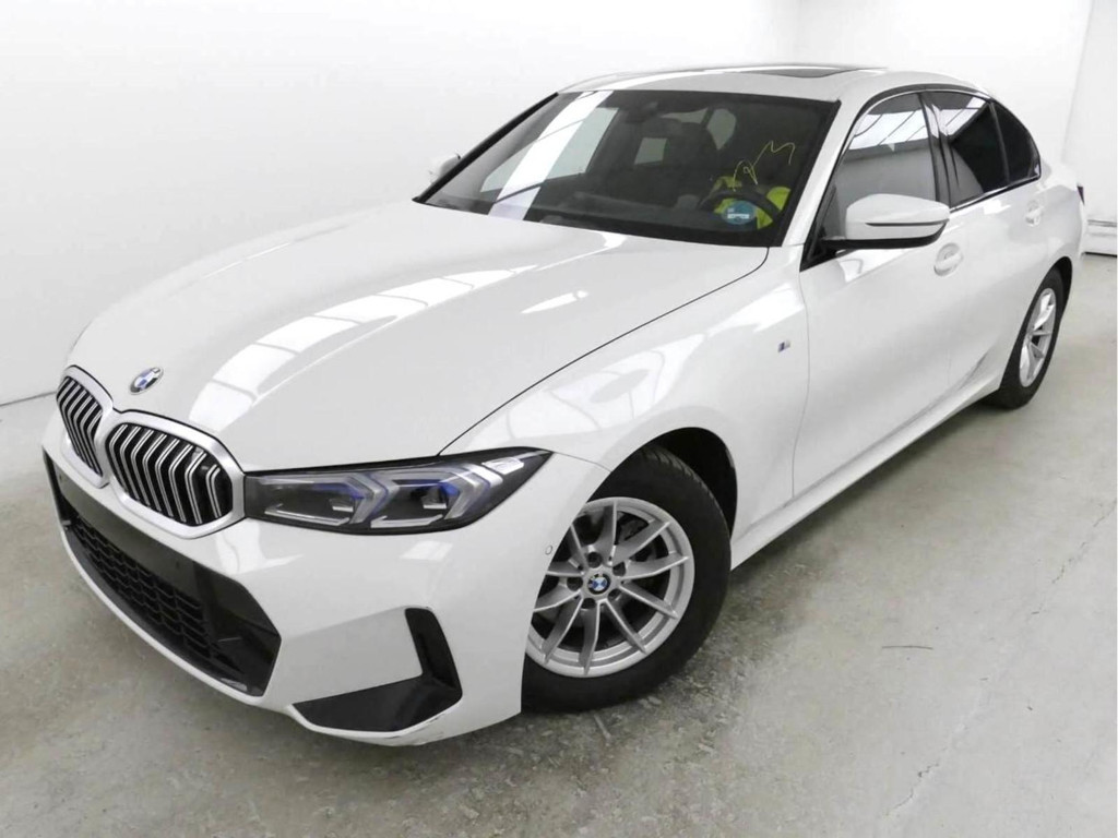 BMW 3 Serie 320 M-Sport Sedan 320i