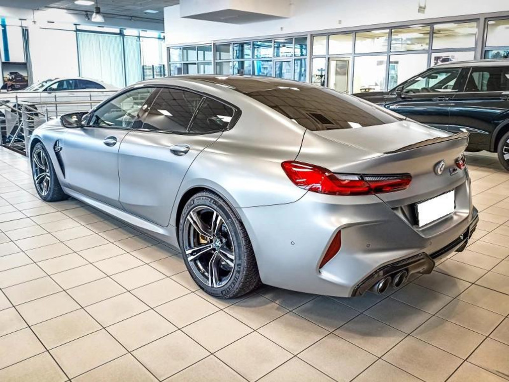 BMW M8