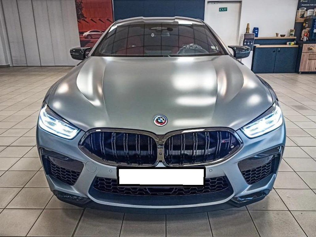BMW M8