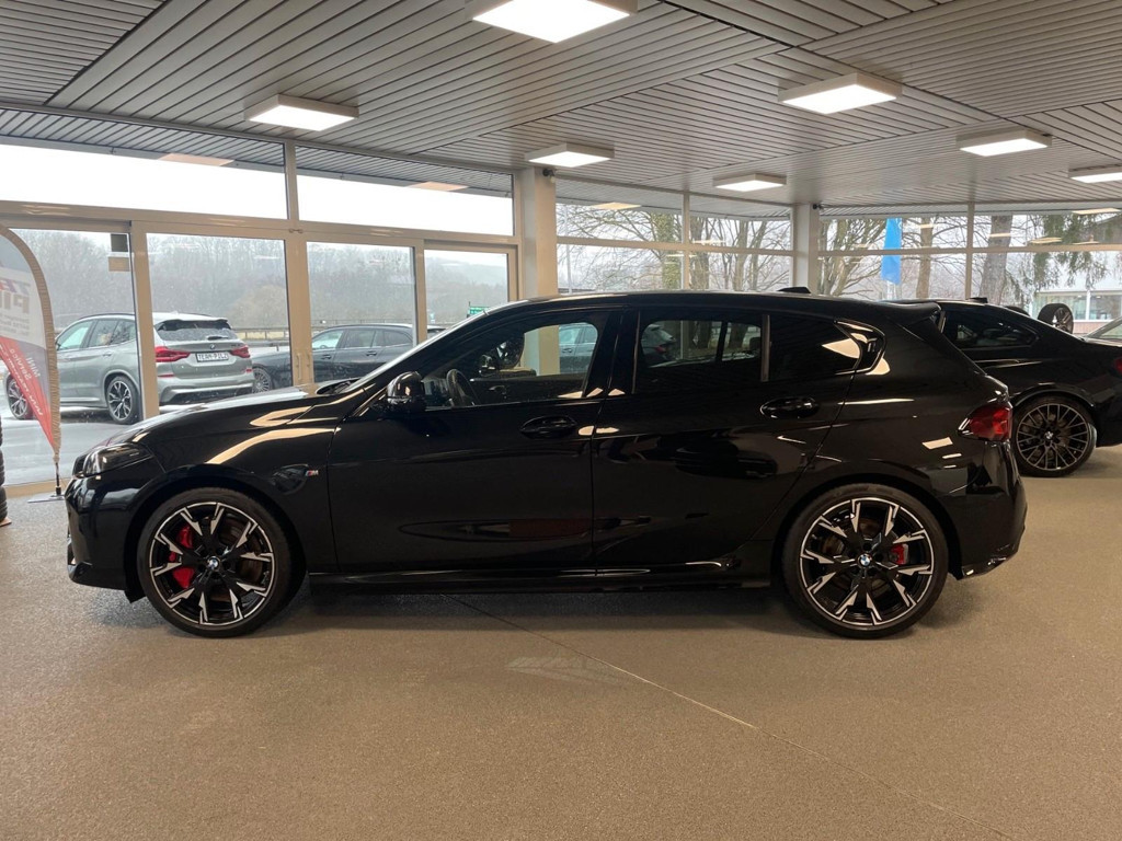 BMW 1 Serie 120 M-Sport Sedan 120i