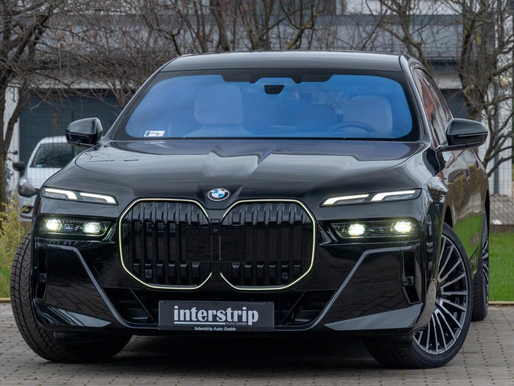 BMW 7 Serie 740 M-Sport Sedan 740d