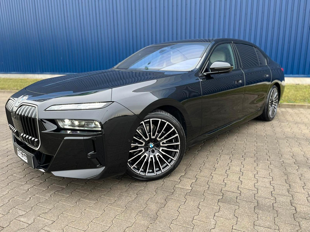BMW 7 Serie 740 M-Sport xDrive Sedan 740d
