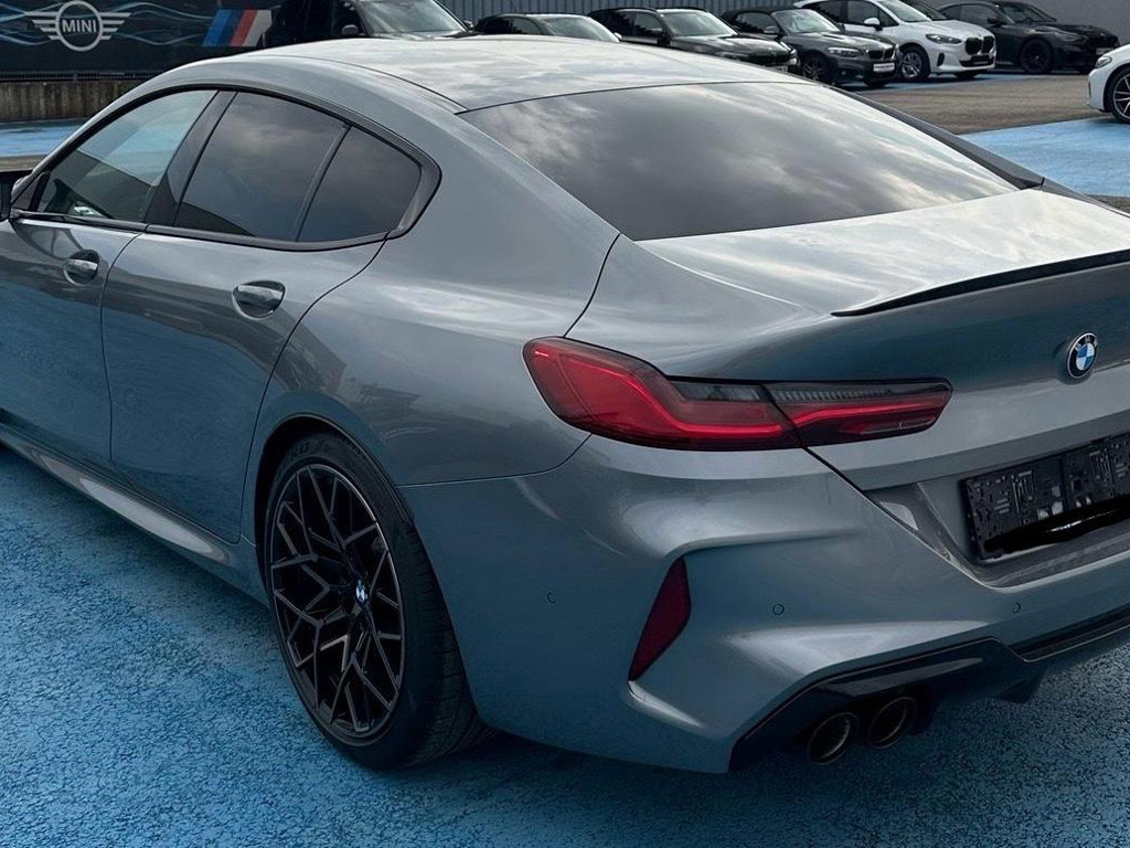 BMW M8