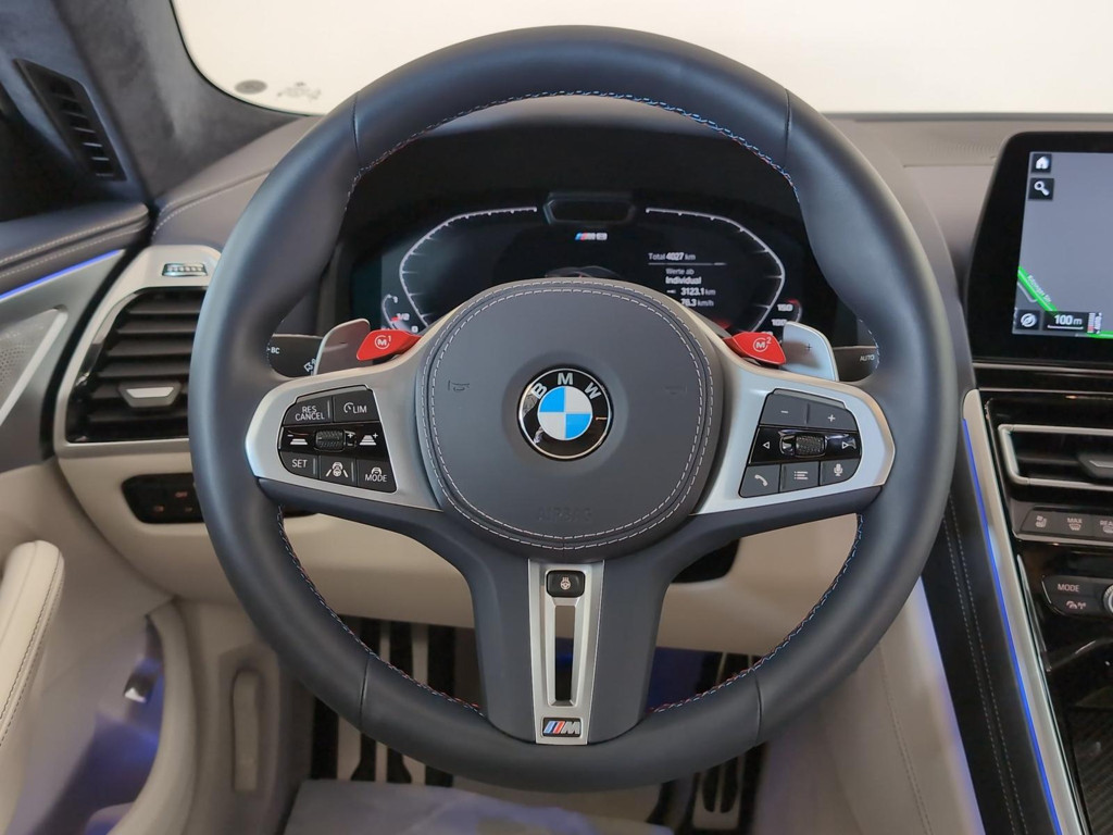BMW M8