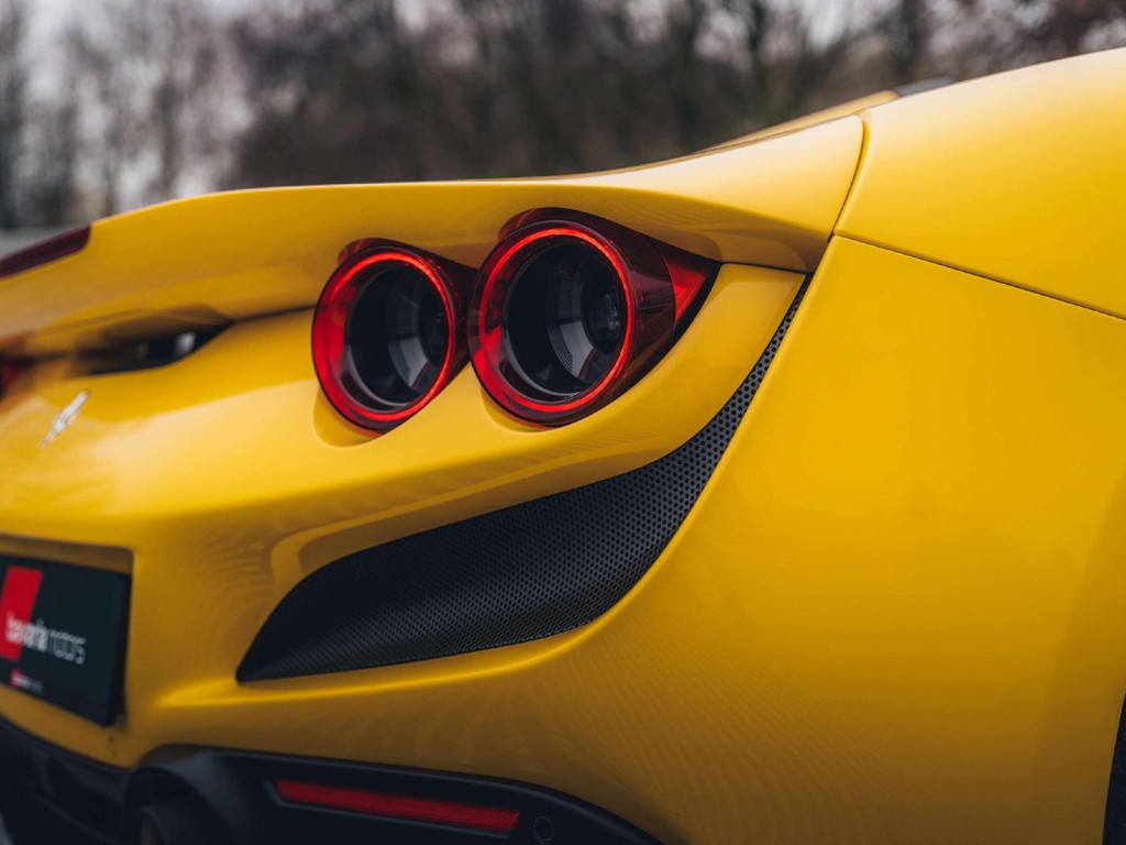 Ferrari F8