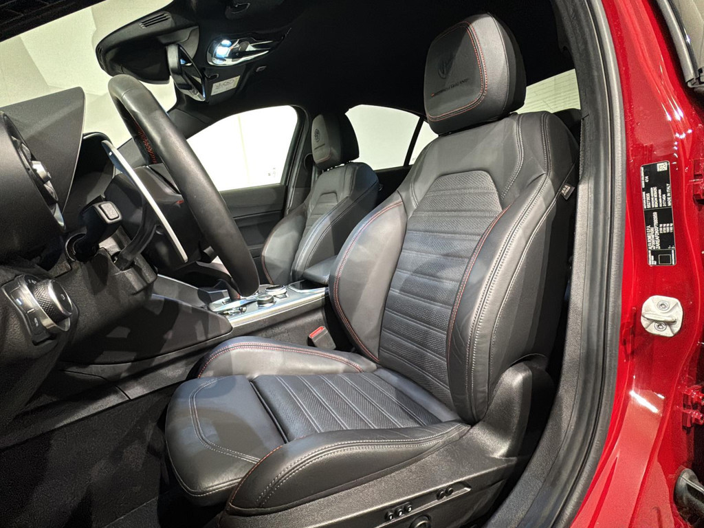 Alfa Romeo Giulia Q4