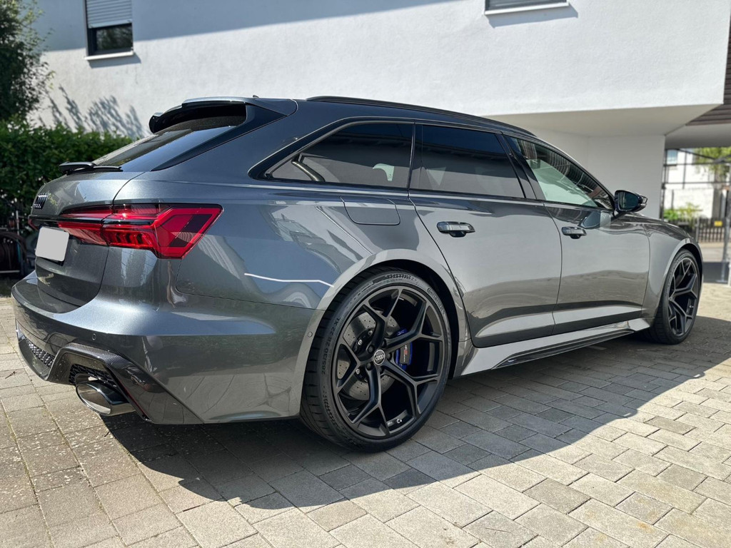 Audi RS6
