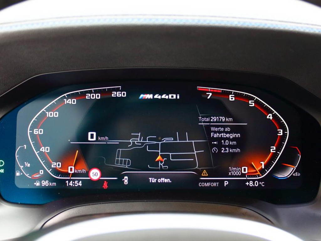 BMW M440