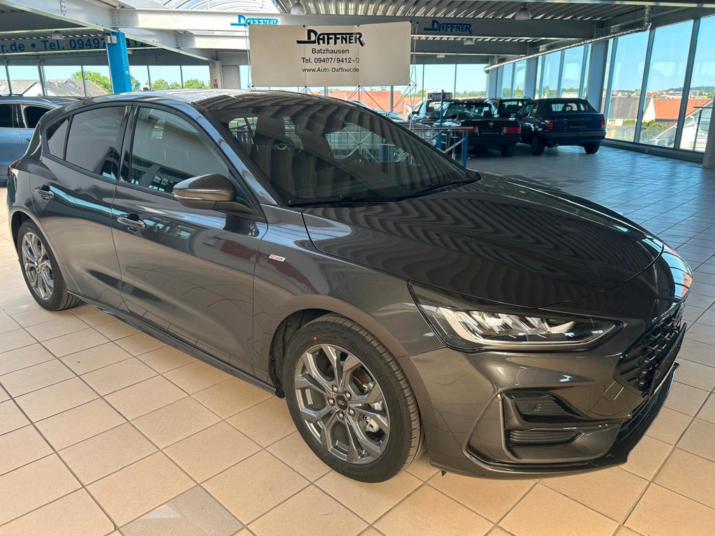 Ford Focus EcoBoost ST Line
