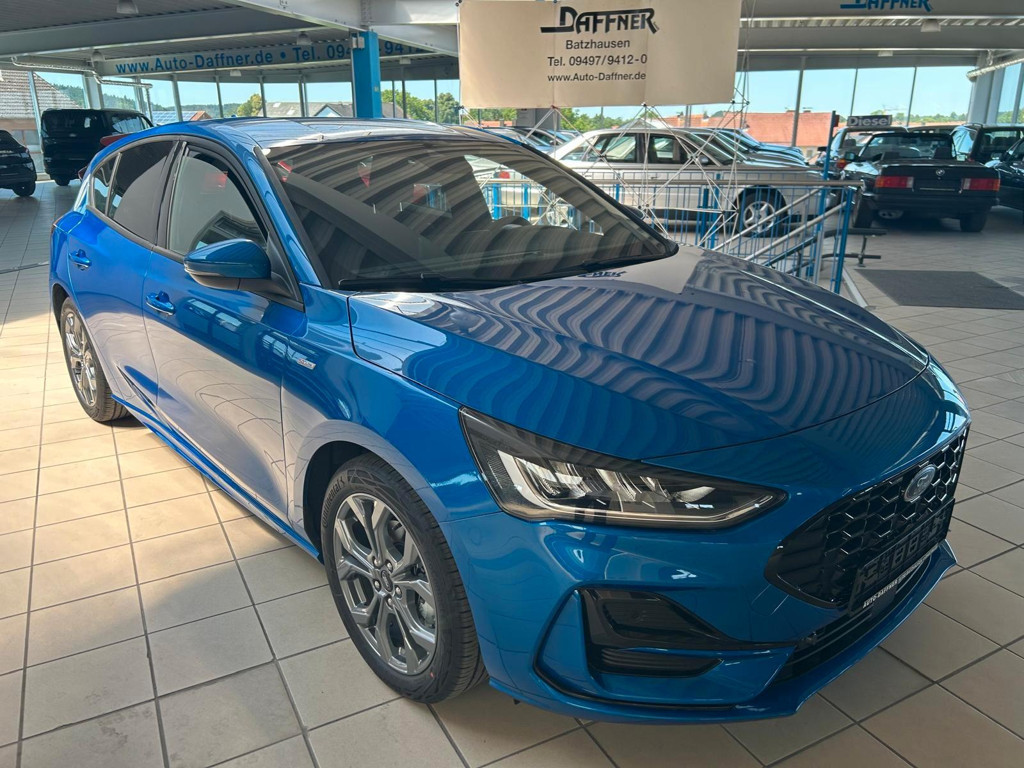 Ford Focus EcoBoost ST Line