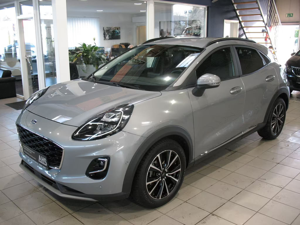 Ford Puma EcoBoost Titanium