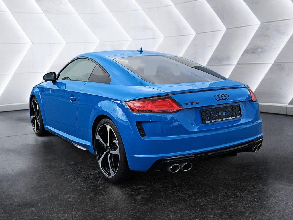 Audi TTS