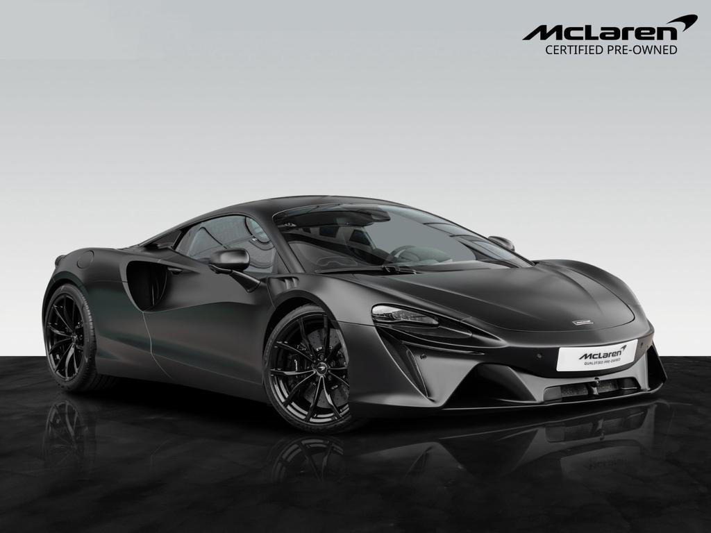 McLaren Artura | Titanium Engine Cover | Stealth Pack