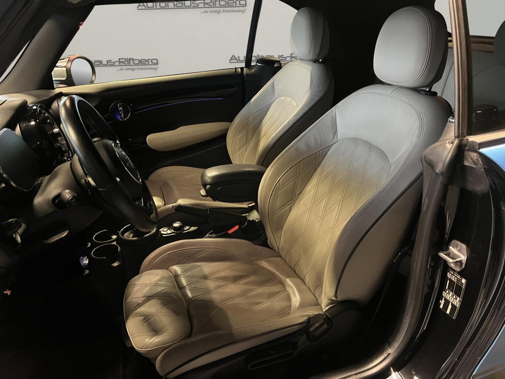 Mini John Cooper Works Cabrio