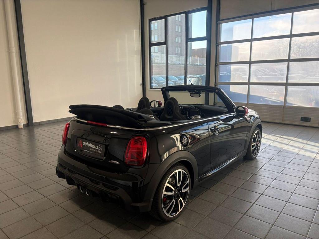 Mini John Cooper Works Cabrio
