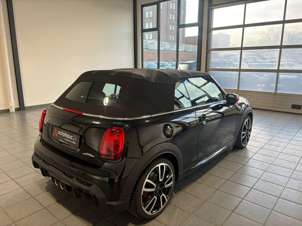 Mini John Cooper Works Cabrio