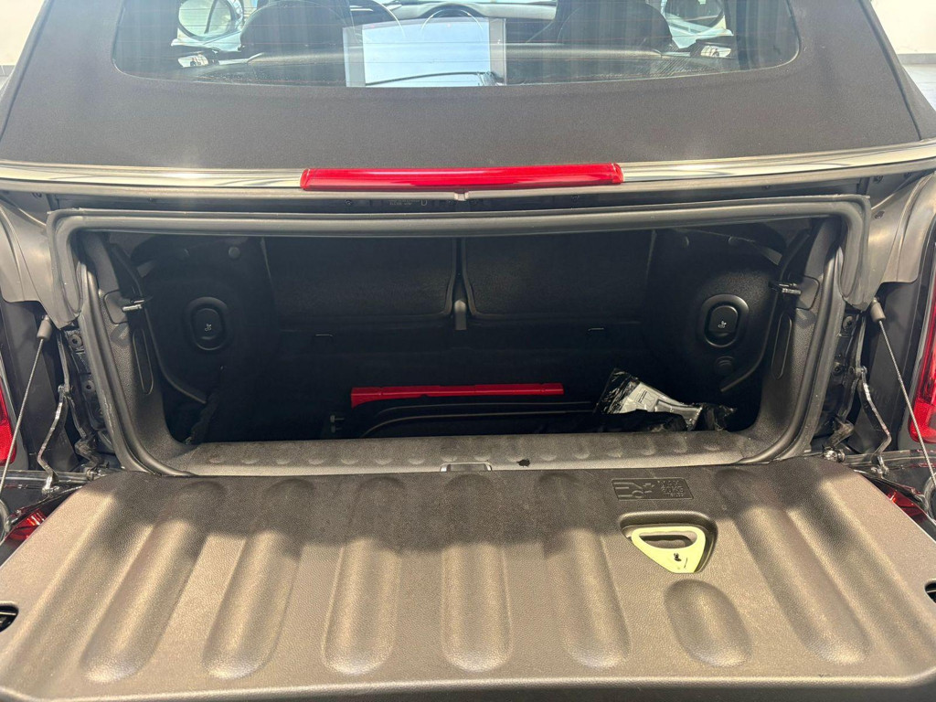 Mini John Cooper Works Cabrio