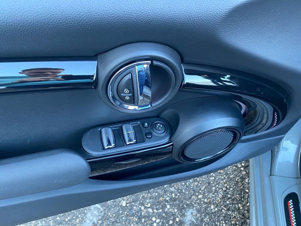 Mini John Cooper Works Cabrio