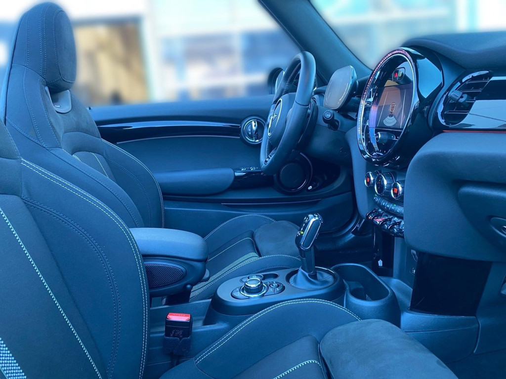 Mini John Cooper Works Cabrio