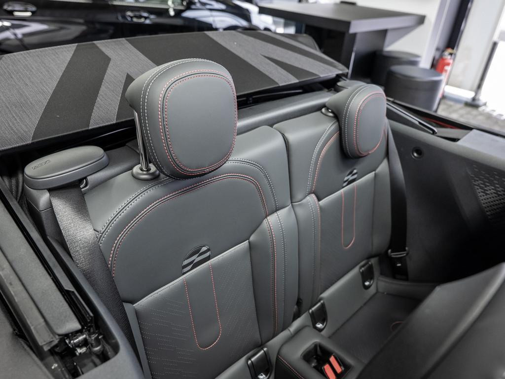 Mini John Cooper Works Cabrio