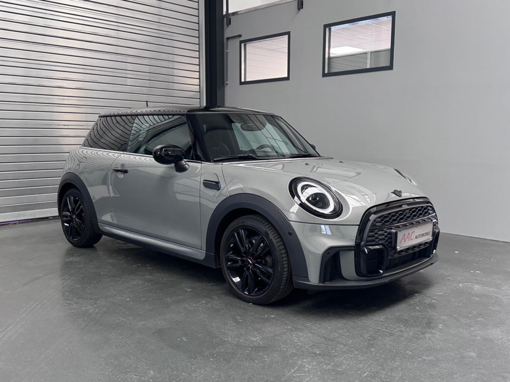 Mini Cooper John Works Trim/Navi/CarPlay/KeyLess