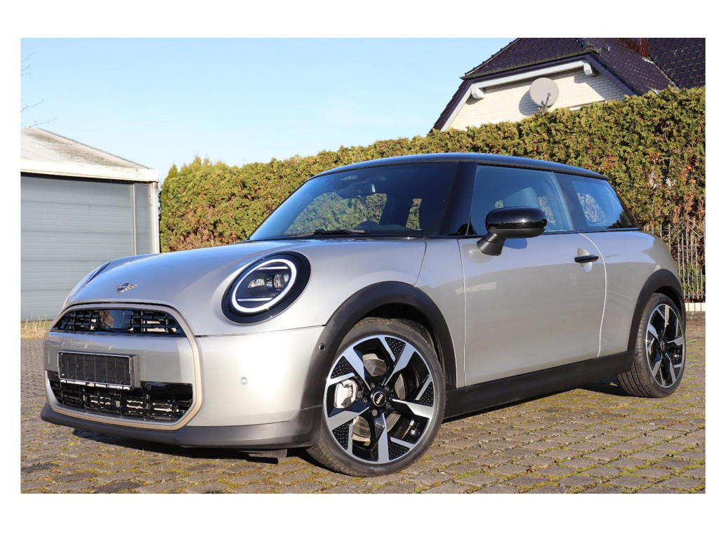 Mini Cooper Favoured John Cooper Works
