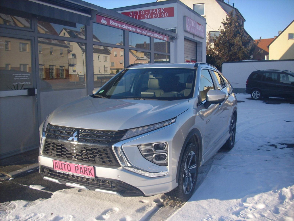 Mitsubishi Eclipse Cross Plus Select Black Hybrid 4 WD