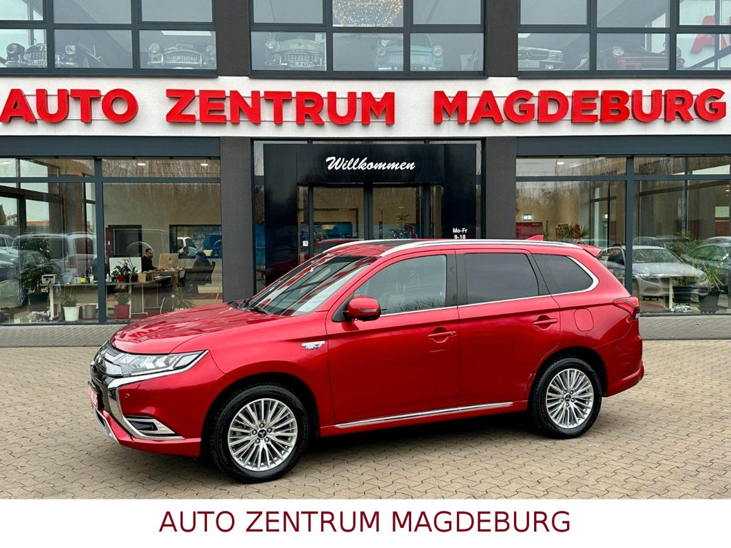 Mitsubishi Outlander PHEV 4WD