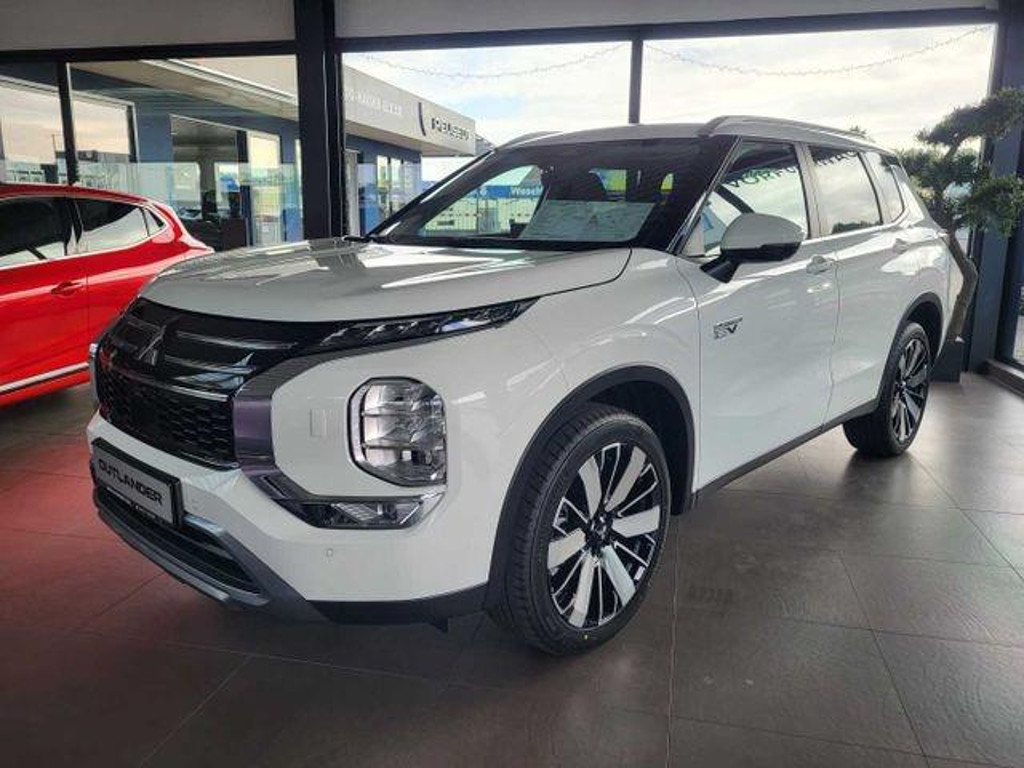 Mitsubishi Outlander PHEV 4WD