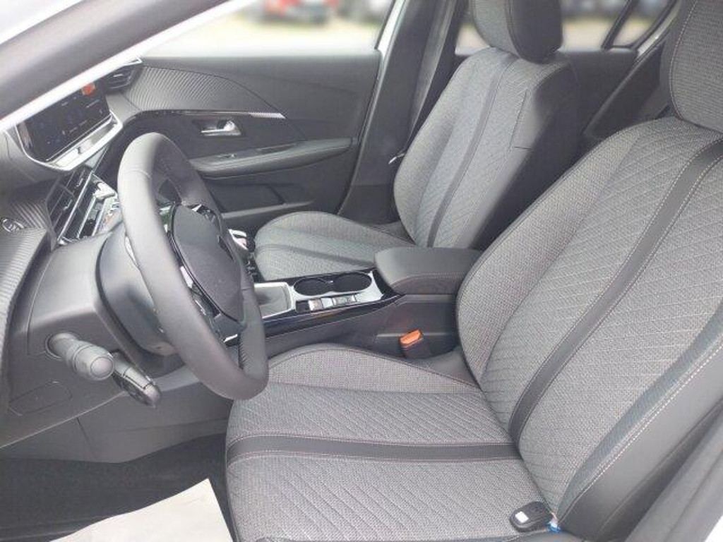 Peugeot 208 Allure Pack