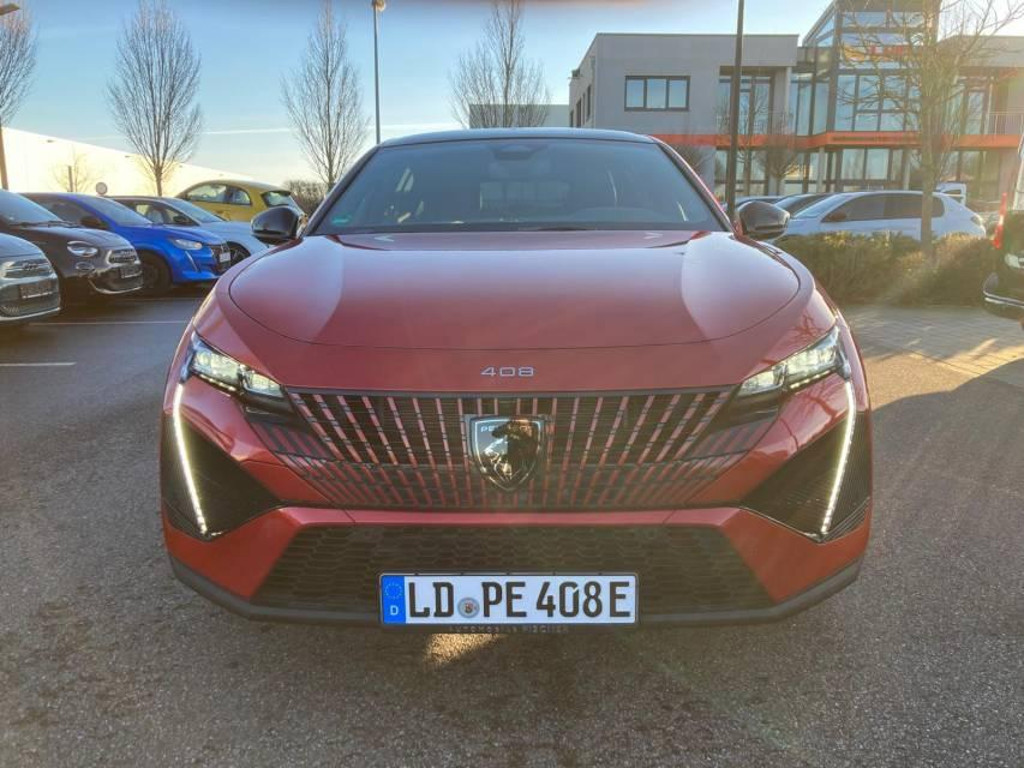 Peugeot 408