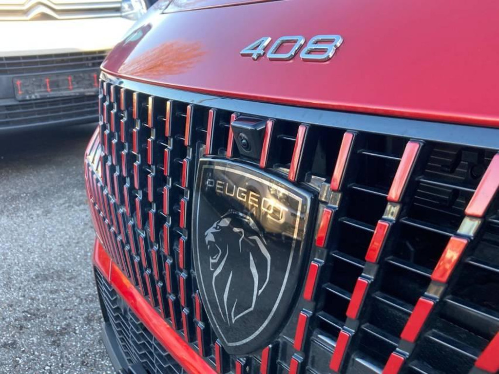 Peugeot 408