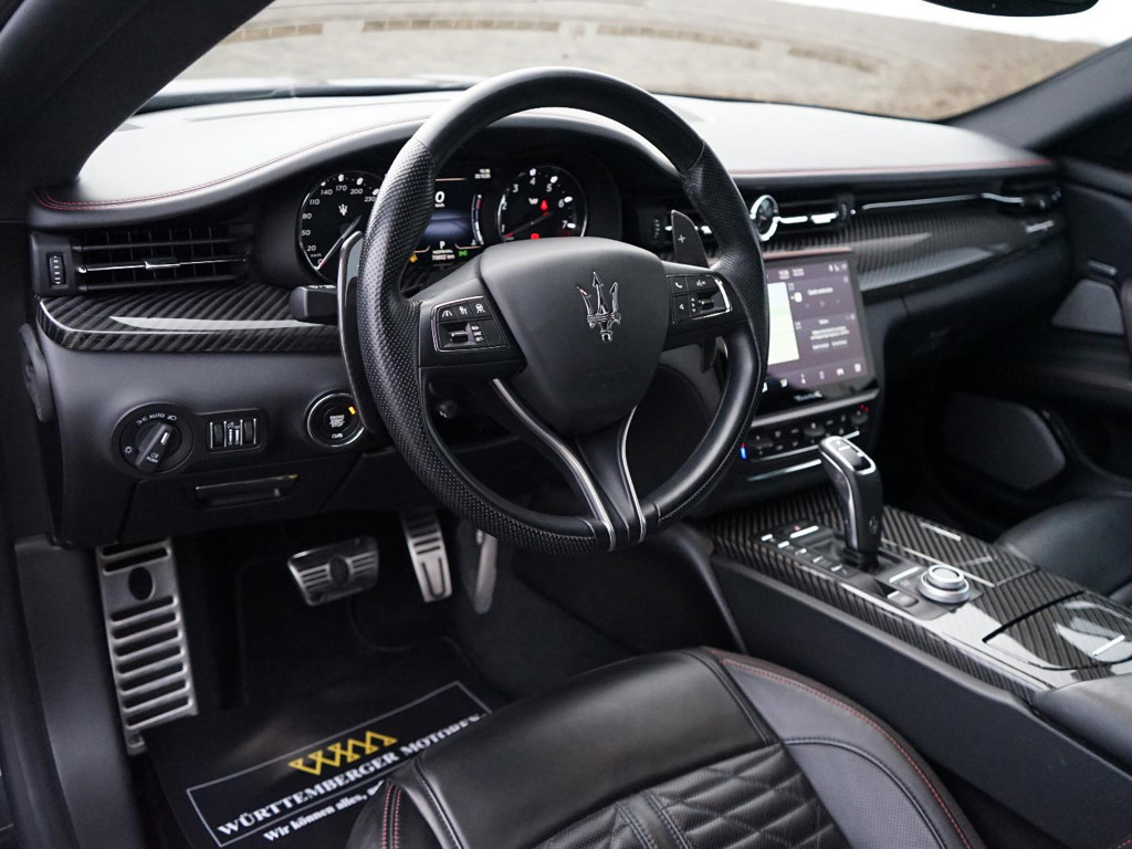 Maserati Quattroporte