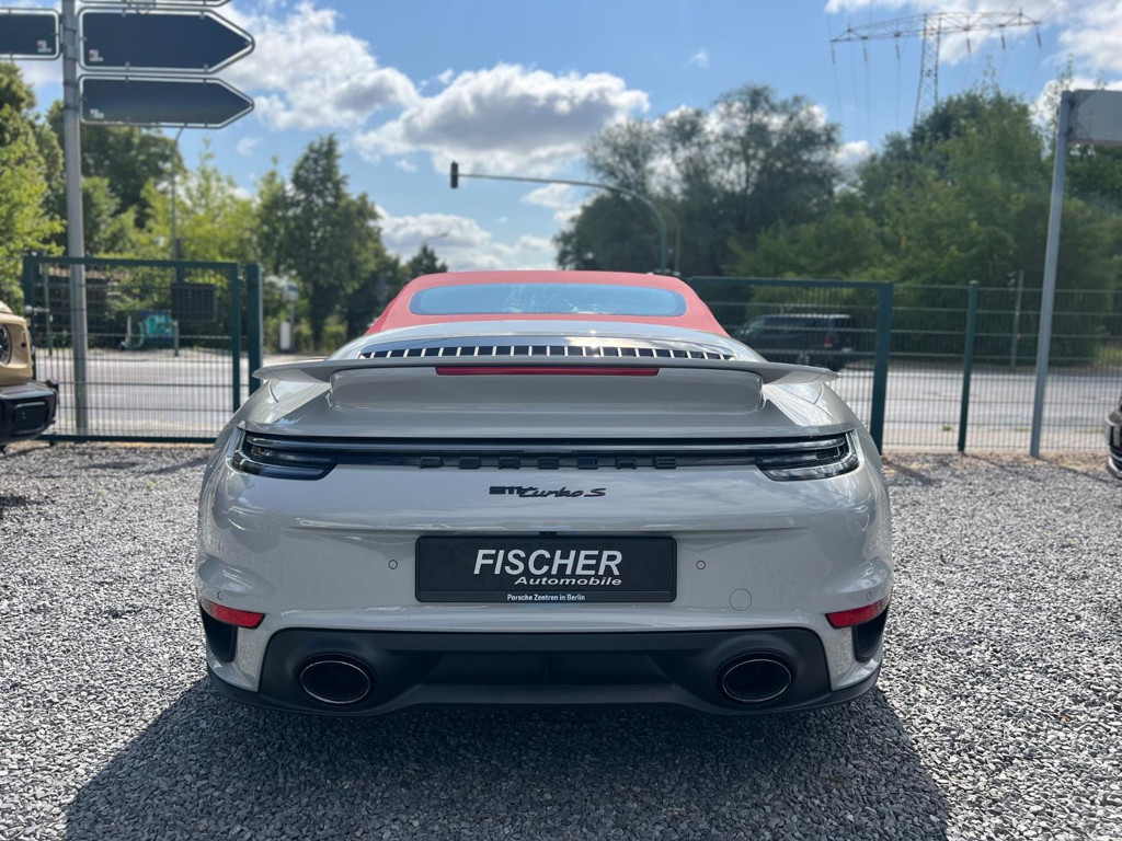 Porsche 992