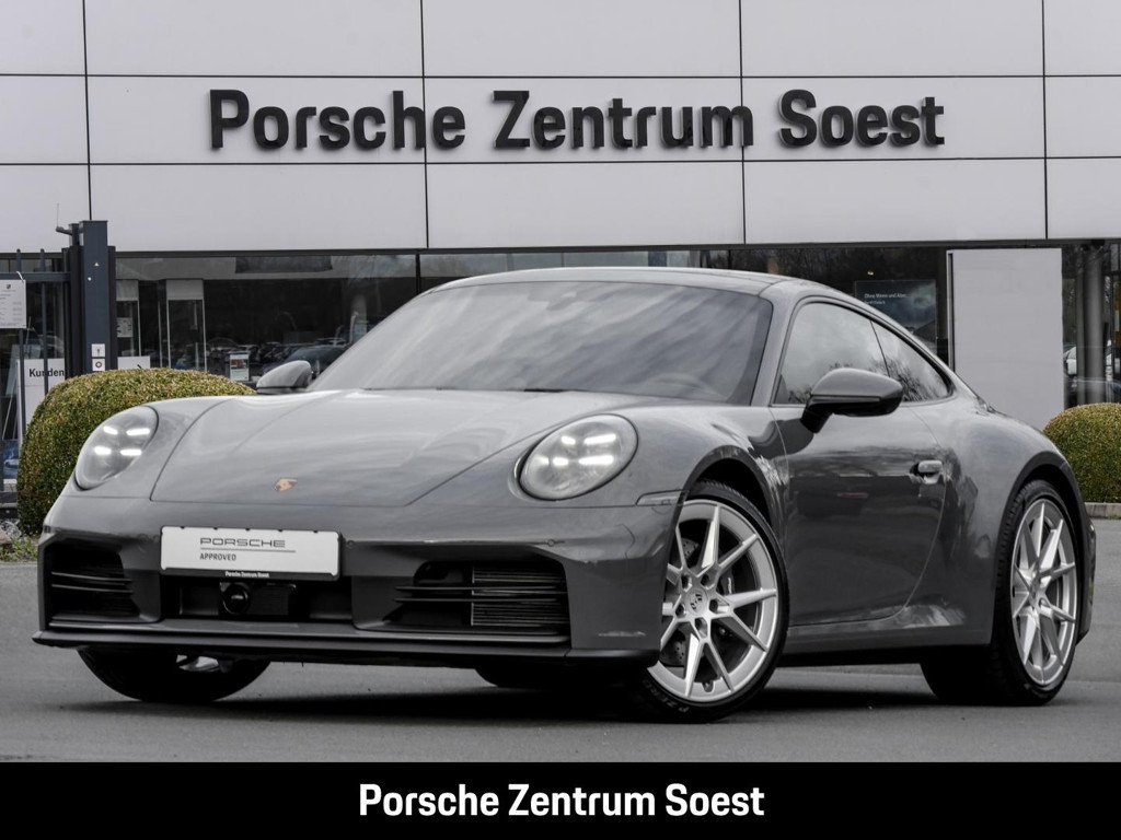 Porsche 992 Carrera
