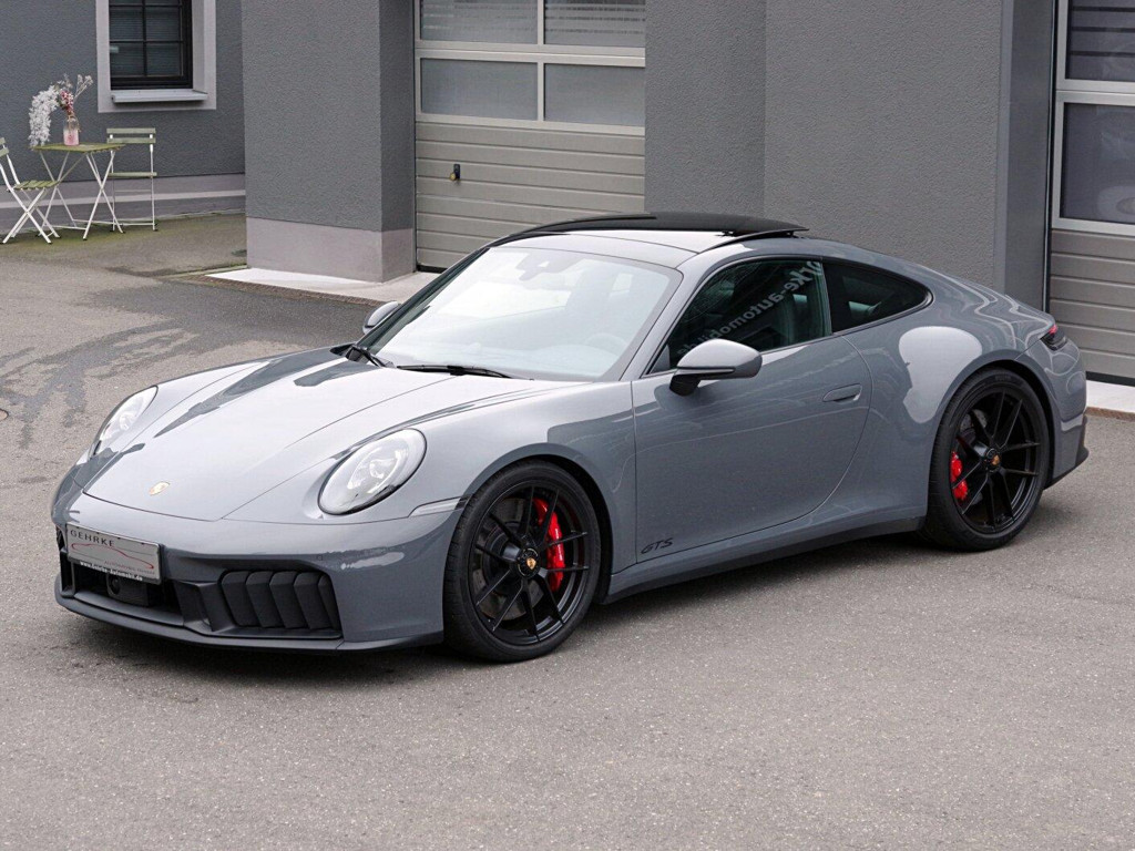 Porsche 992