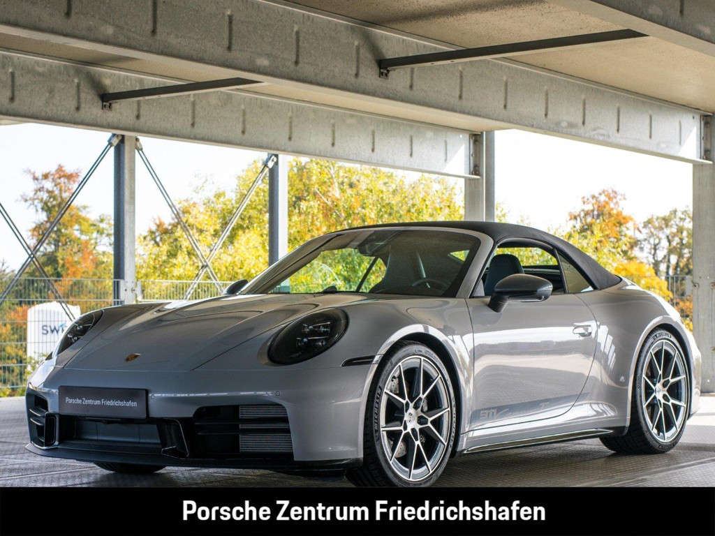 Porsche 992 Turbo Cabrio Carrera