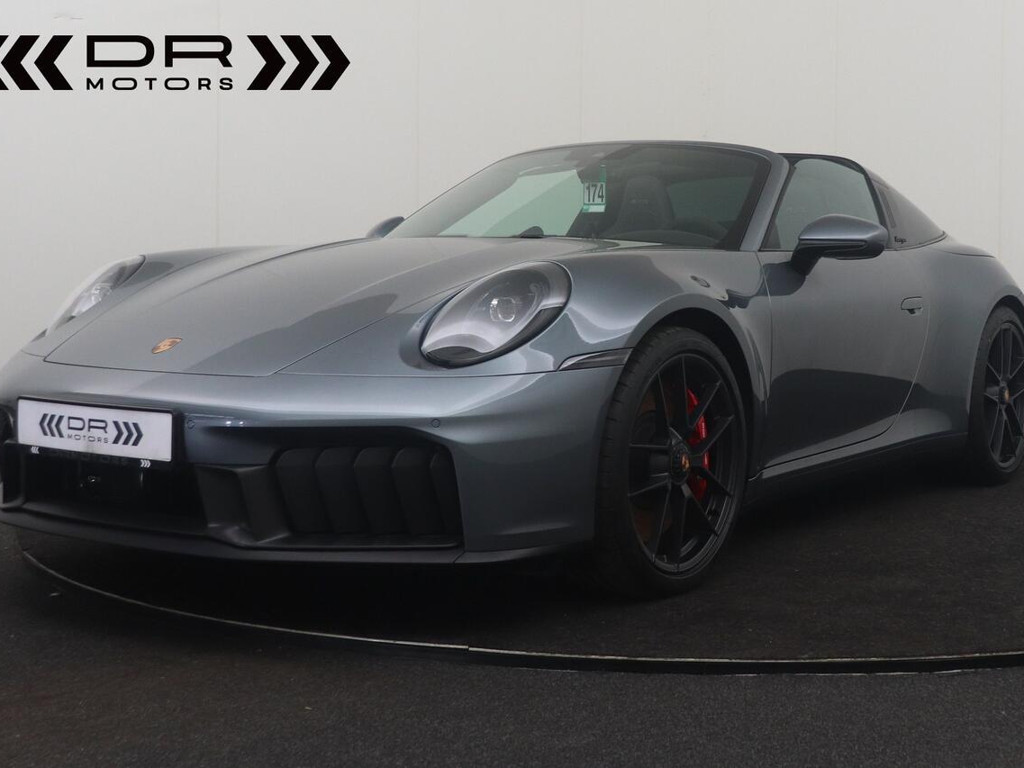 Porsche 992 GTS Targa Cabrio 4