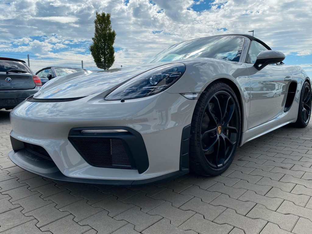 Porsche Boxster 718